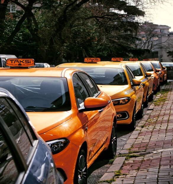 Z & A Cars Taxi Services